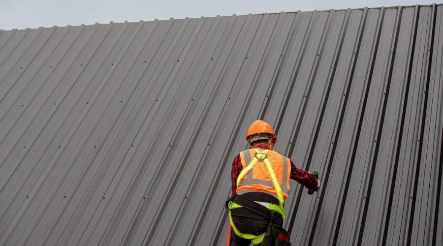 Professional metal roof installation services in Alameda, CA